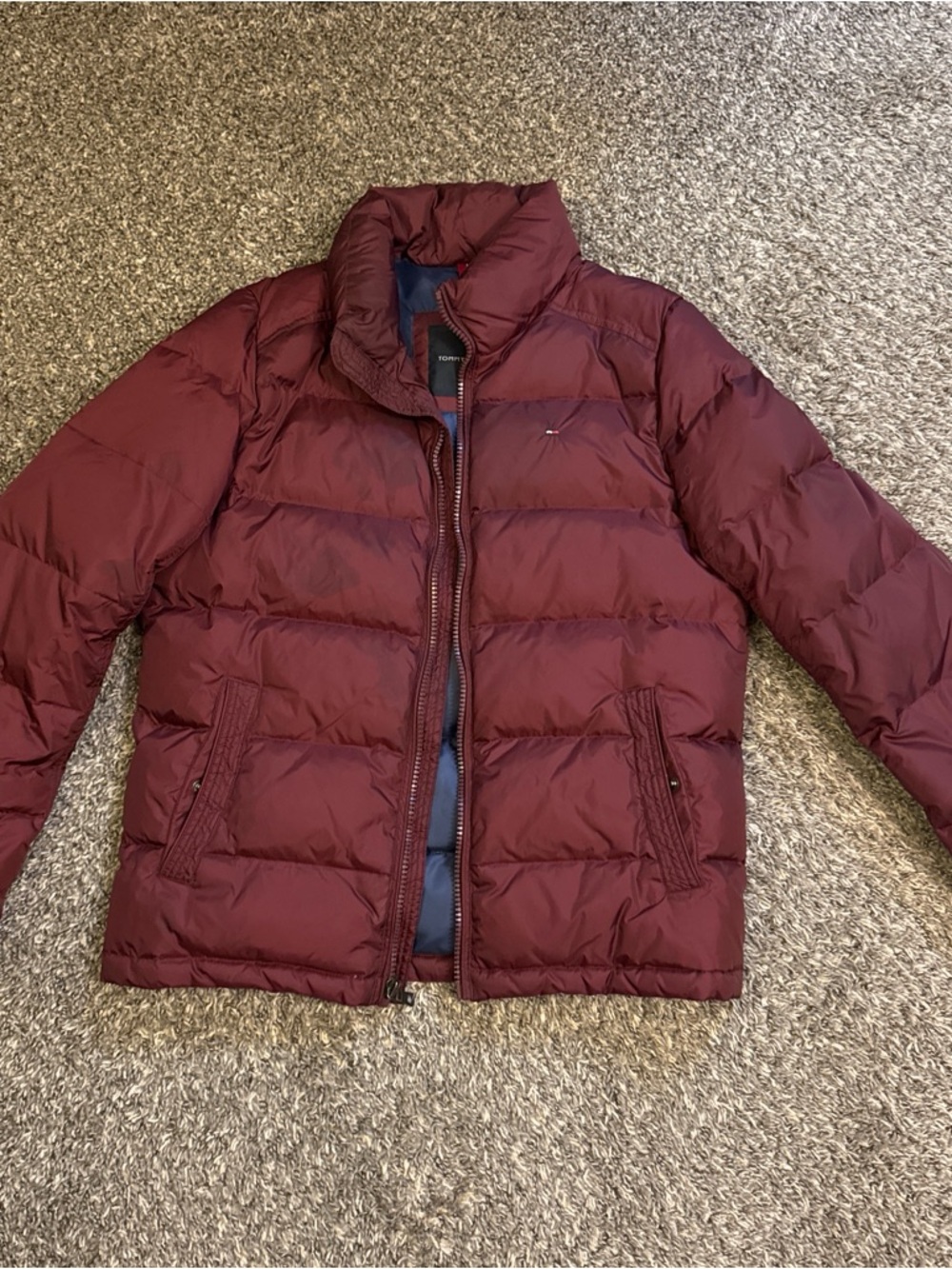 Men’s Tommy Hilfiger Maroon Quilted Puffer Jacket